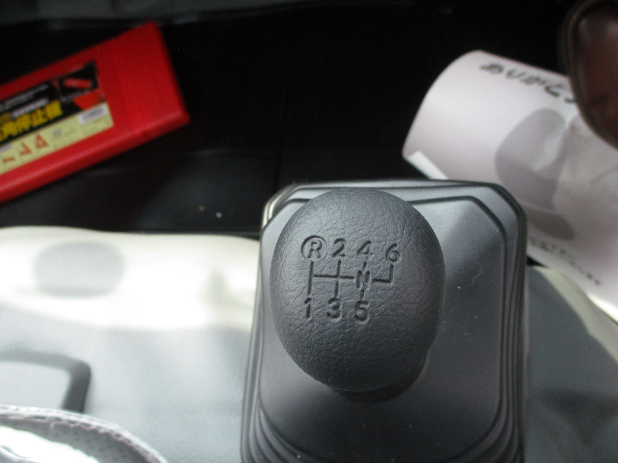 登録済み未使用車　日野デュトロ　3トンダンプ