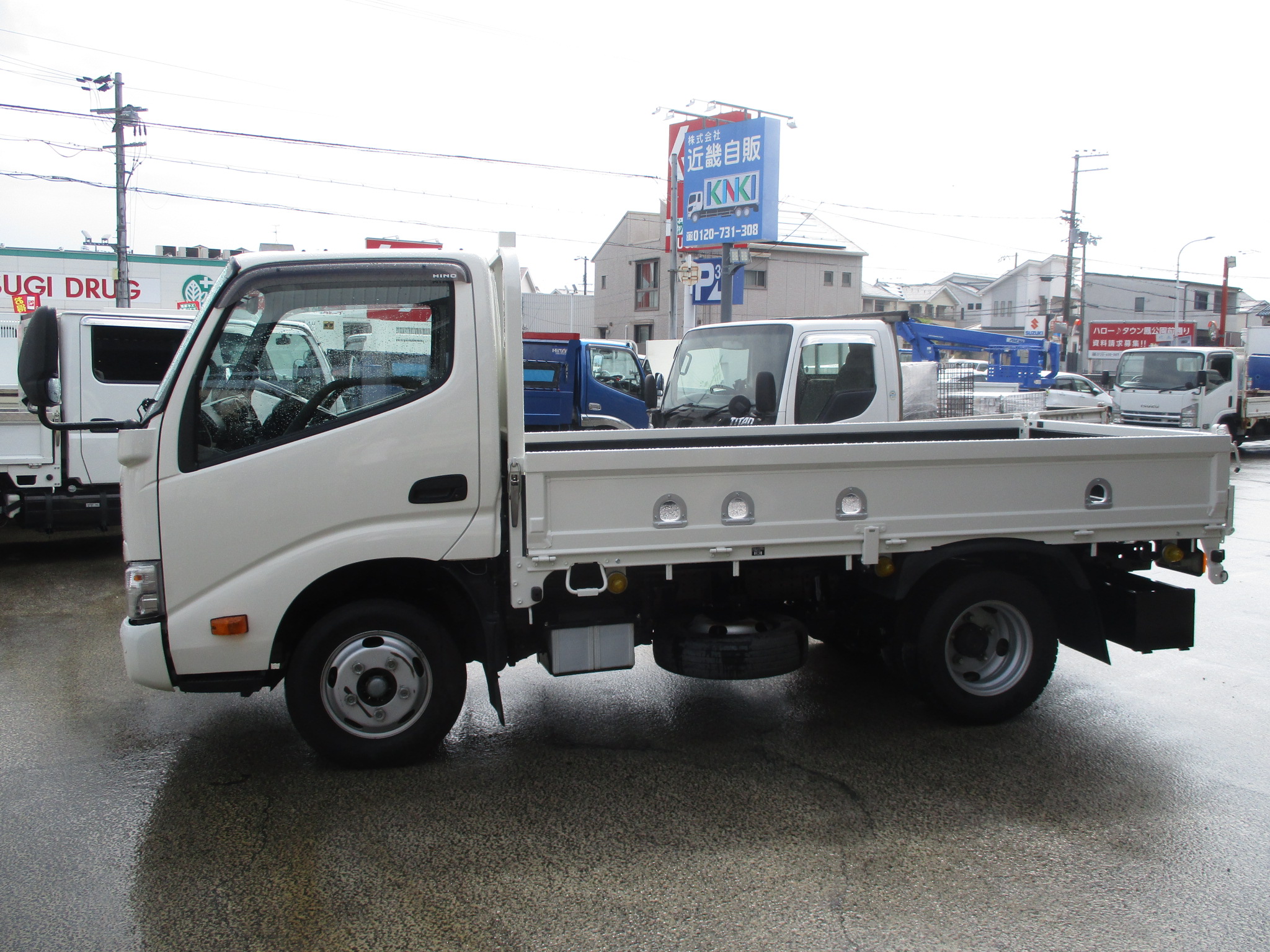 令和1年式 日野デュトロ 2tショート平