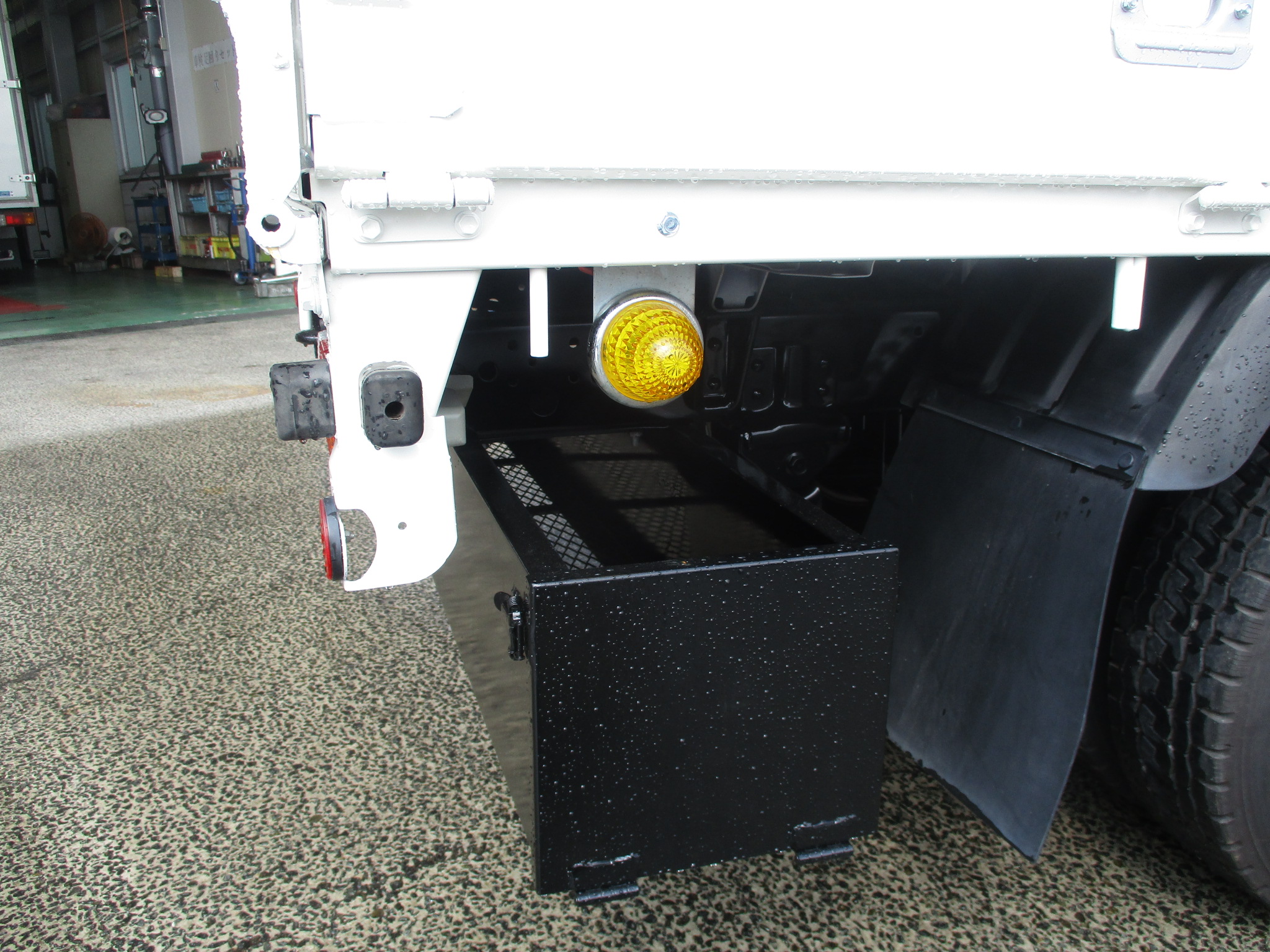 令和1年式 日野デュトロ 2tショート平