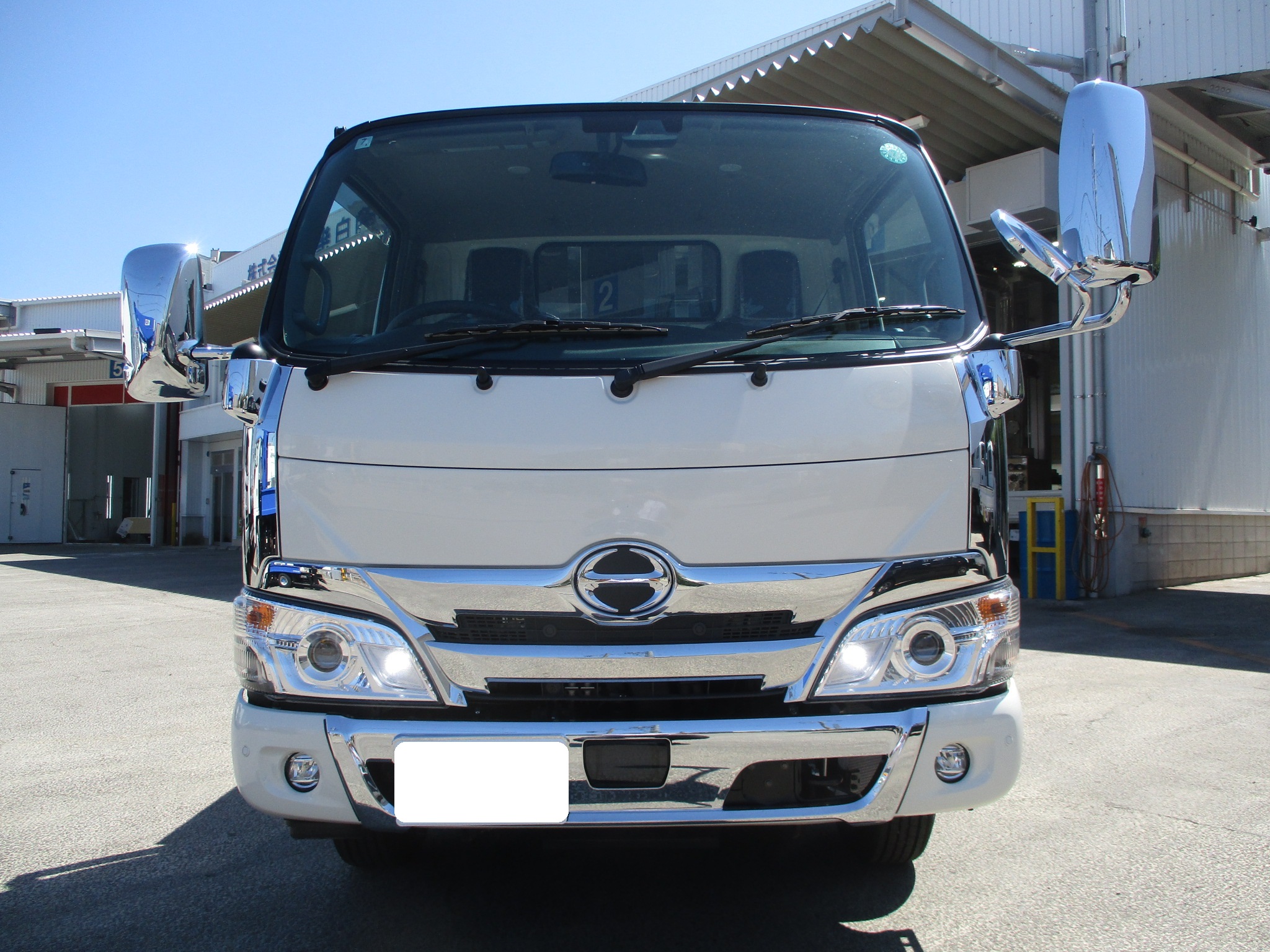 登録済み未使用車 日野デュトロ 2.95tショート平