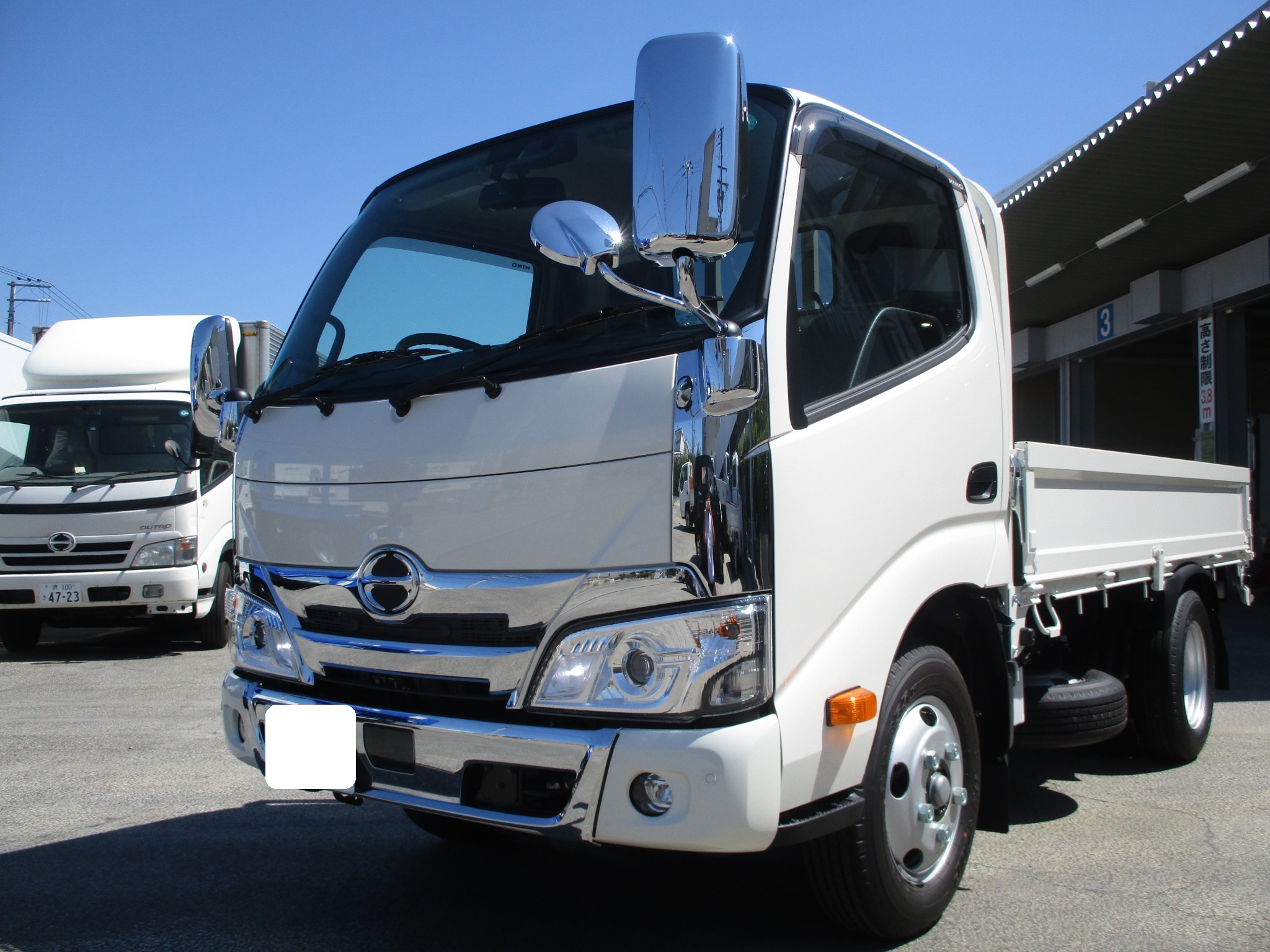 登録済み未使用車 日野デュトロ 2.95tショート平