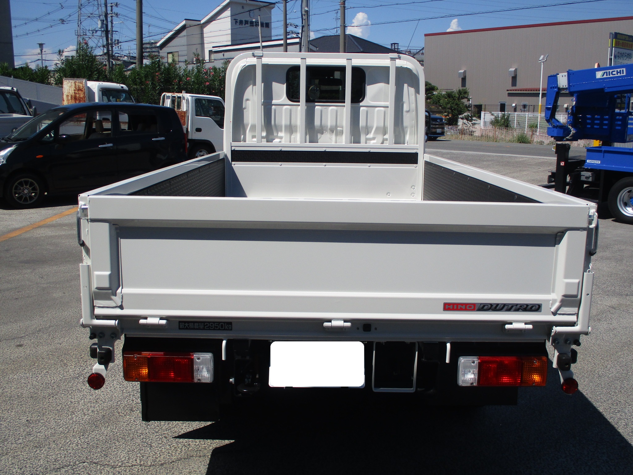 登録済み未使用車 日野デュトロ 2.95tショート平