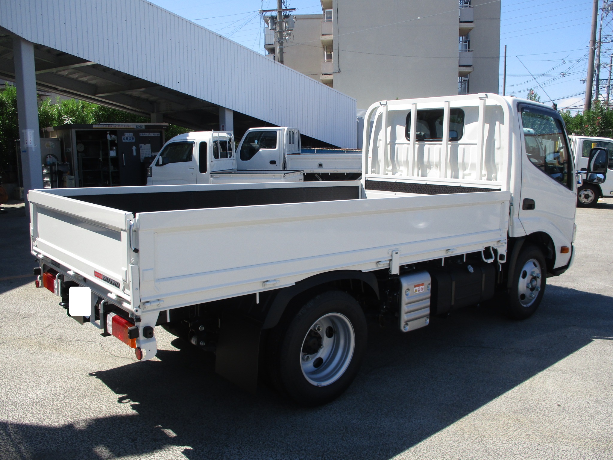 登録済み未使用車 日野デュトロ 2.95tショート平